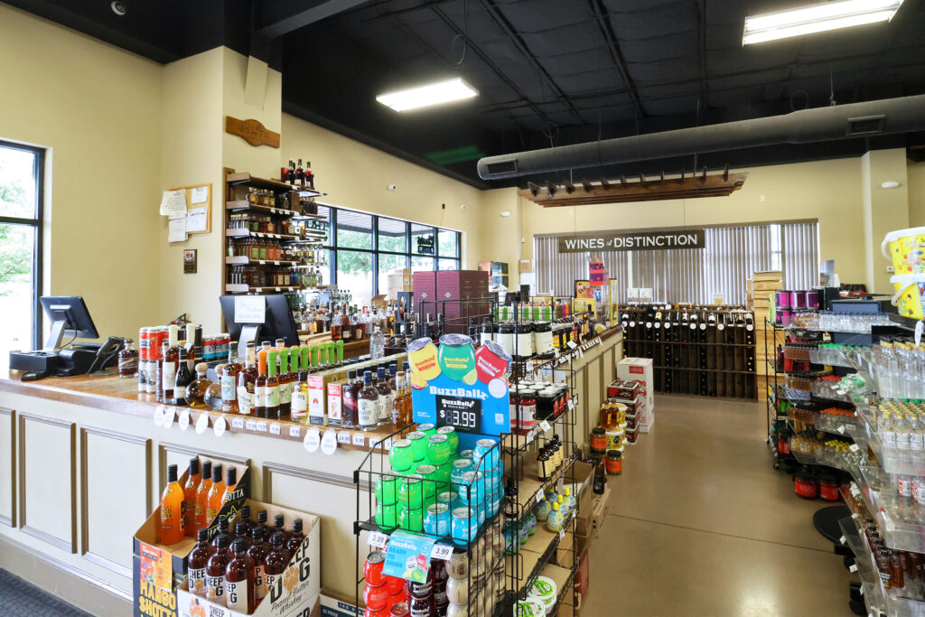 UWS Marketplace Photos_2025_Register