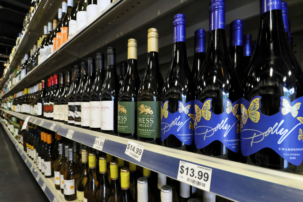 UWS West Market Photos_2025_White Wine